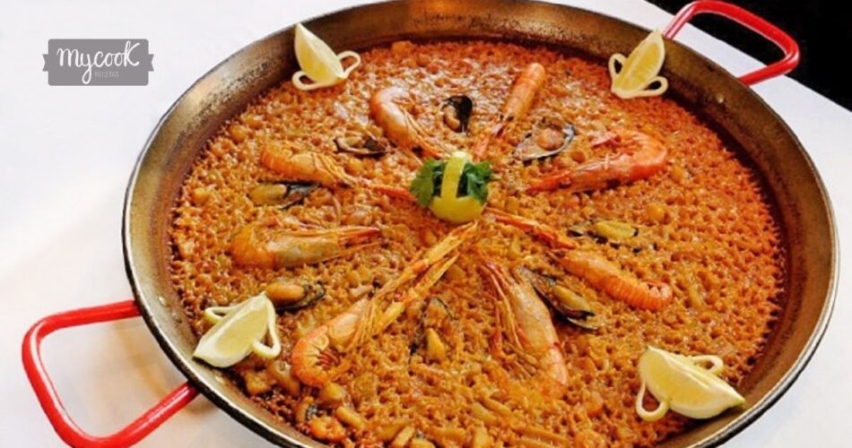 Fish and seafood paella